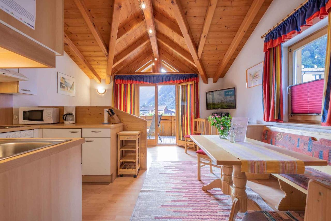 ניוסטיפט אים סטובאיטל Ferienhaus Artho מראה חיצוני תמונה