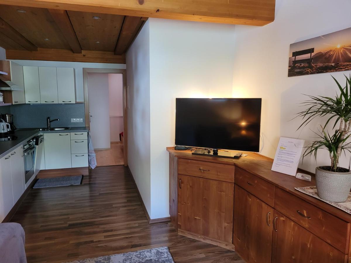 ניוסטיפט אים סטובאיטל Ferienhaus Artho מראה חיצוני תמונה
