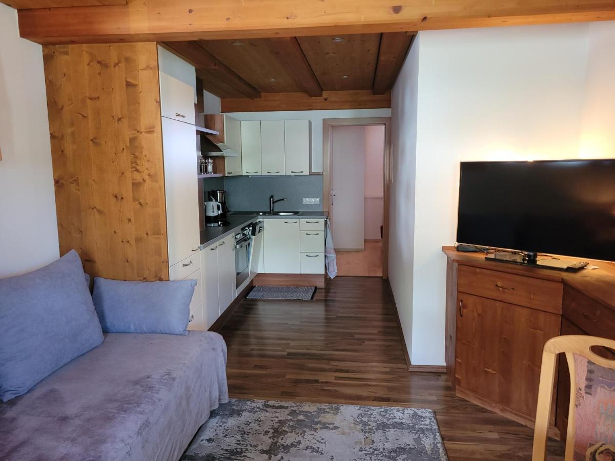 ניוסטיפט אים סטובאיטל Ferienhaus Artho מראה חיצוני תמונה