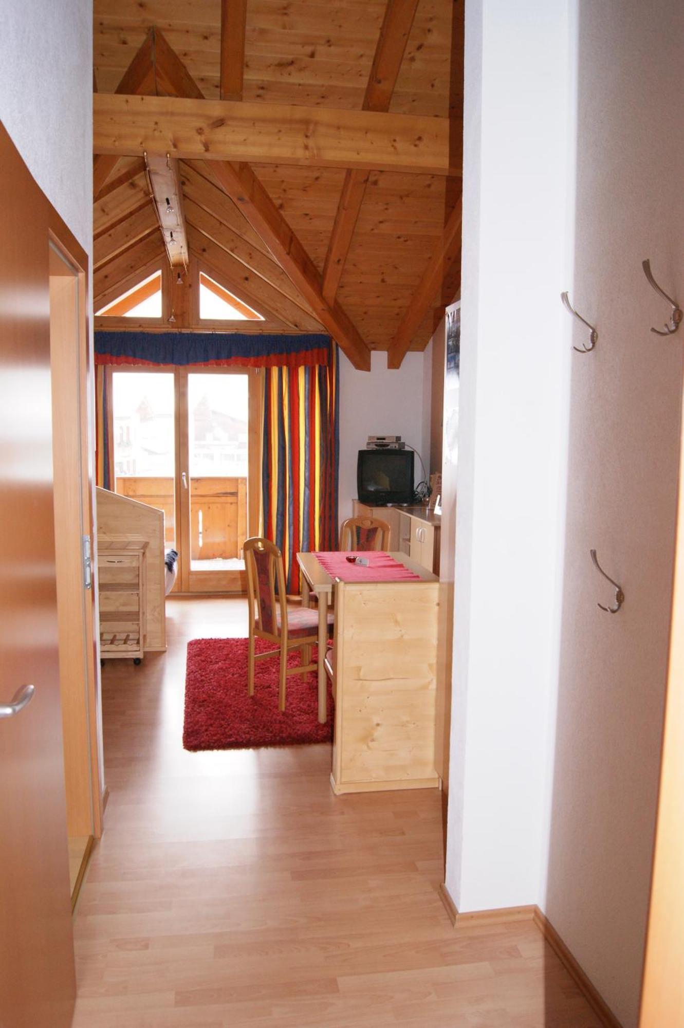 ניוסטיפט אים סטובאיטל Ferienhaus Artho מראה חיצוני תמונה